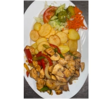 Kipfilet met champignons, ui en paprika